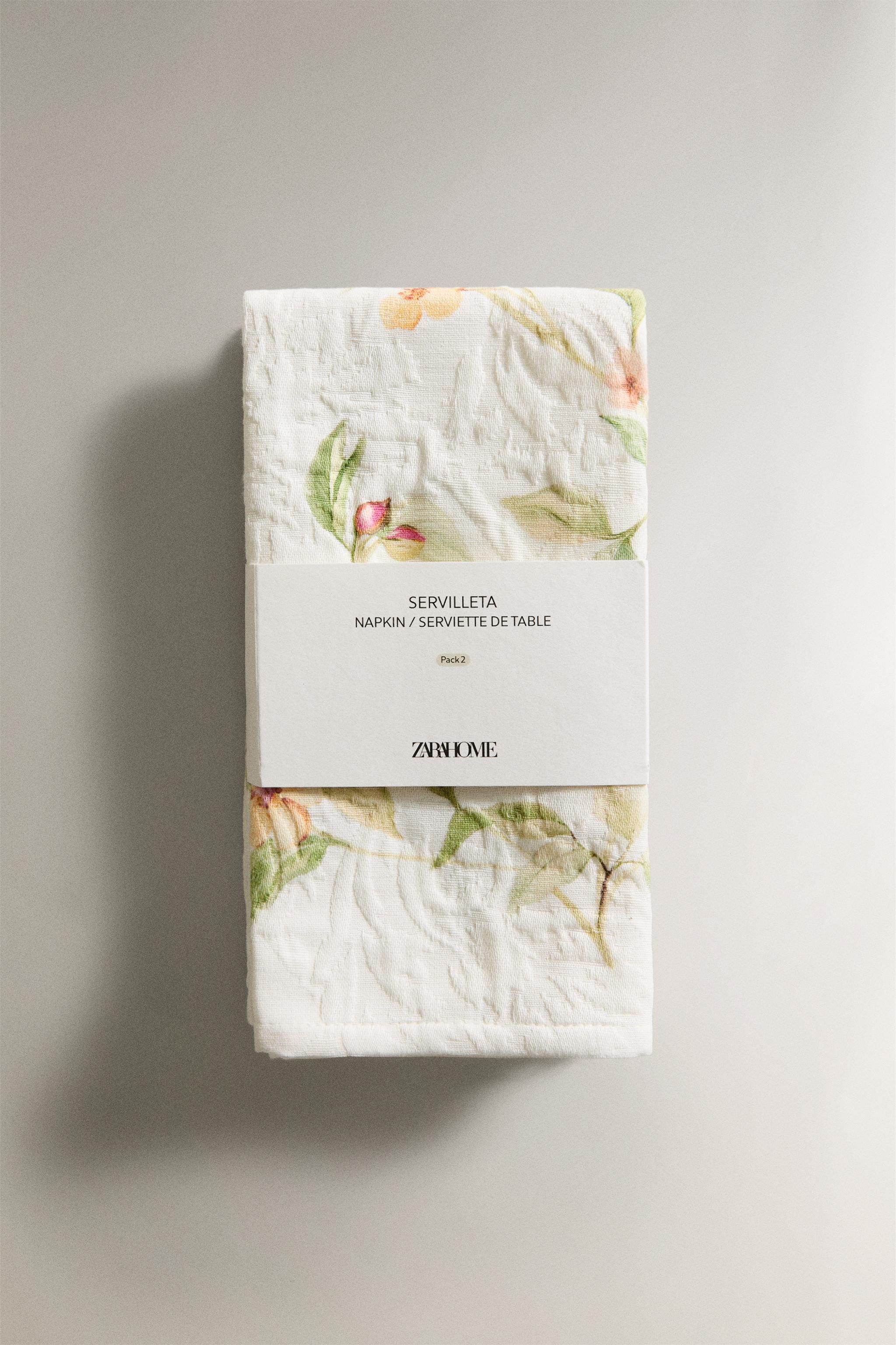 SET OF JACQUARD COTTON NAPKINS WITH PEARS (SET OF 2)